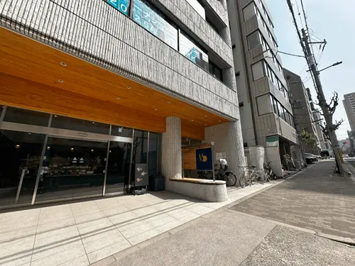 LEGONKids谷町の事業所ビル外観